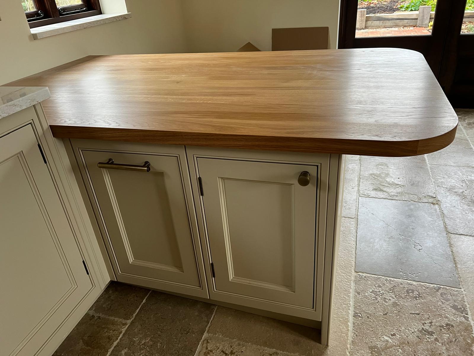 Modern bespoke kitchens Ramsgate by Blackthorn of Kent, crafted with precision joinery and custom design solutions.